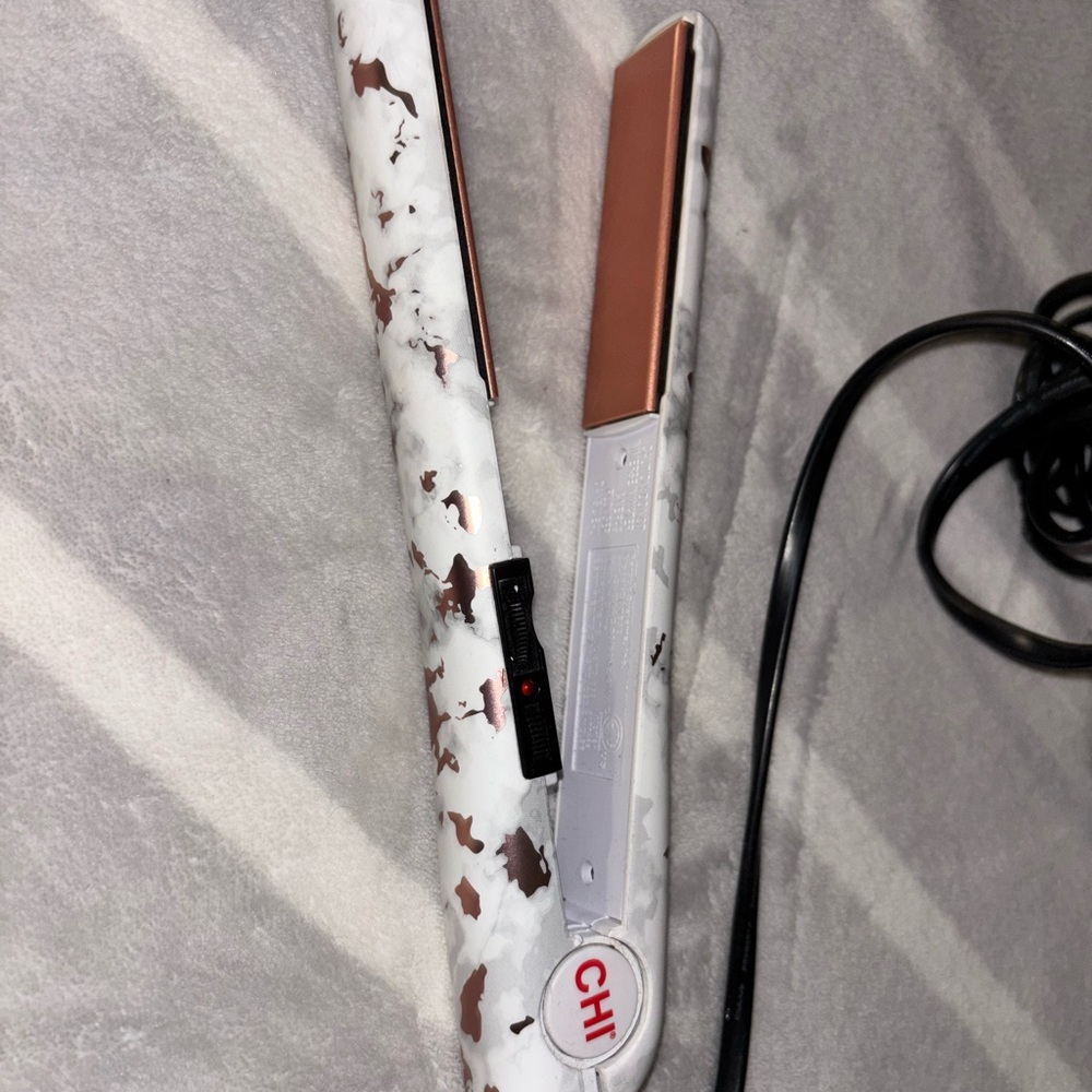CHI White and gold Hair Straightener like new